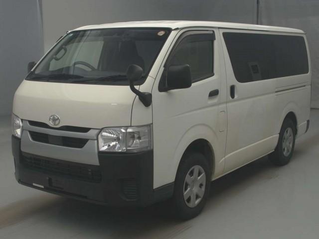 2022 Toyota Hiace Van DX 4WD