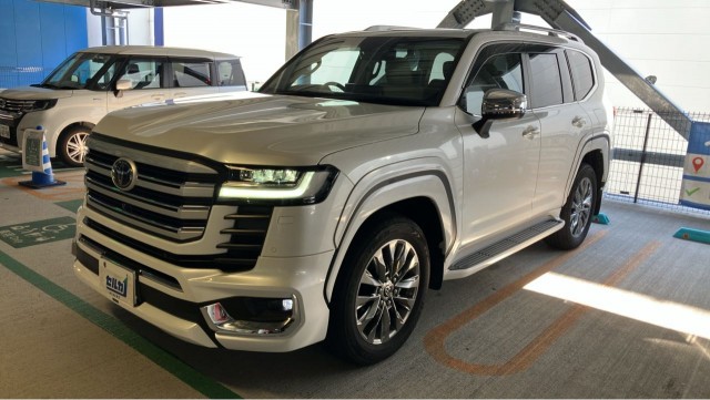 2023 Toyota LandCruiser ZX