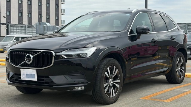 2020 Volvo XC60 D4 AWD Momentum
