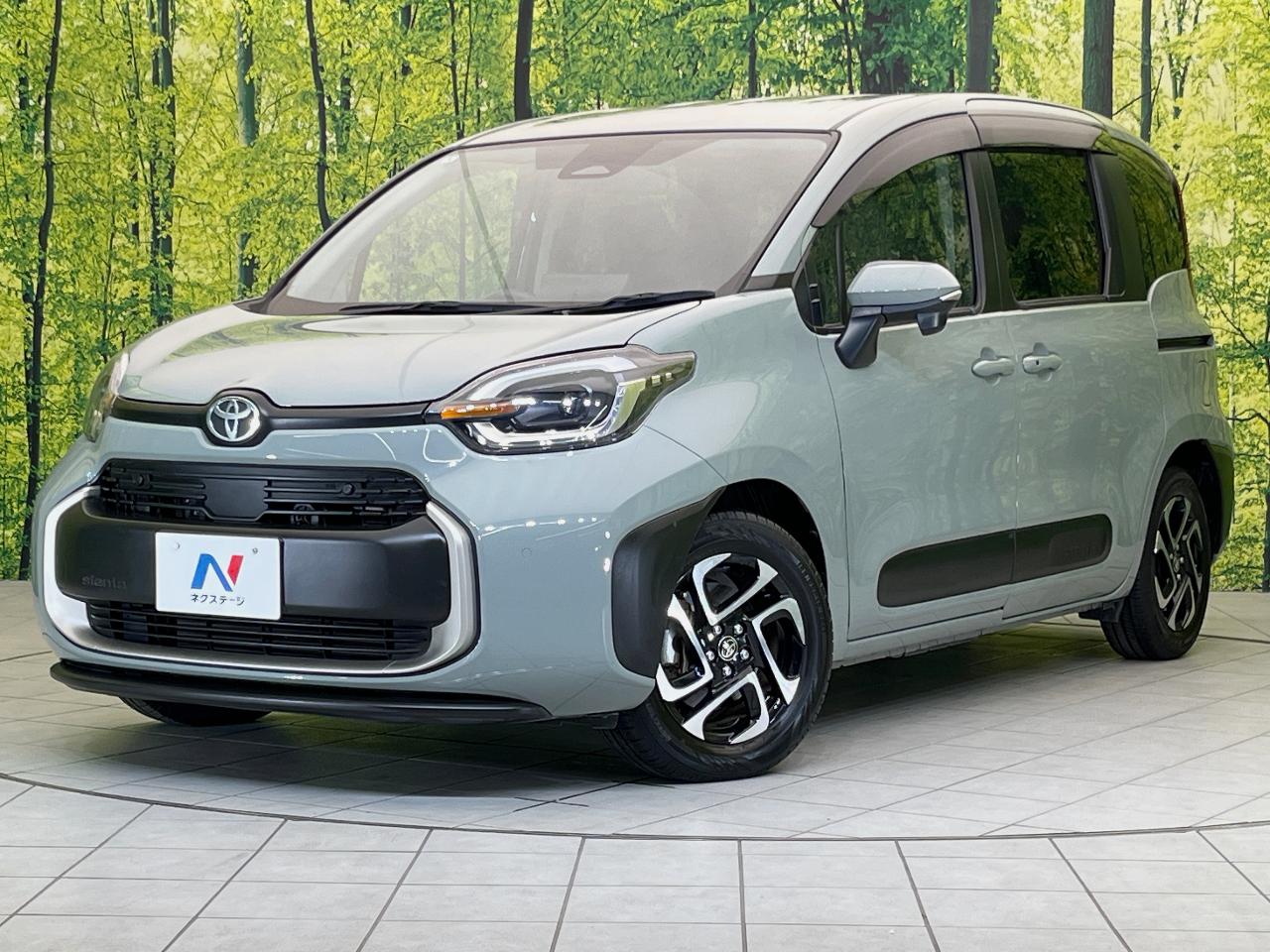 2022 Toyota Sienta Hybrid Hybrid Z