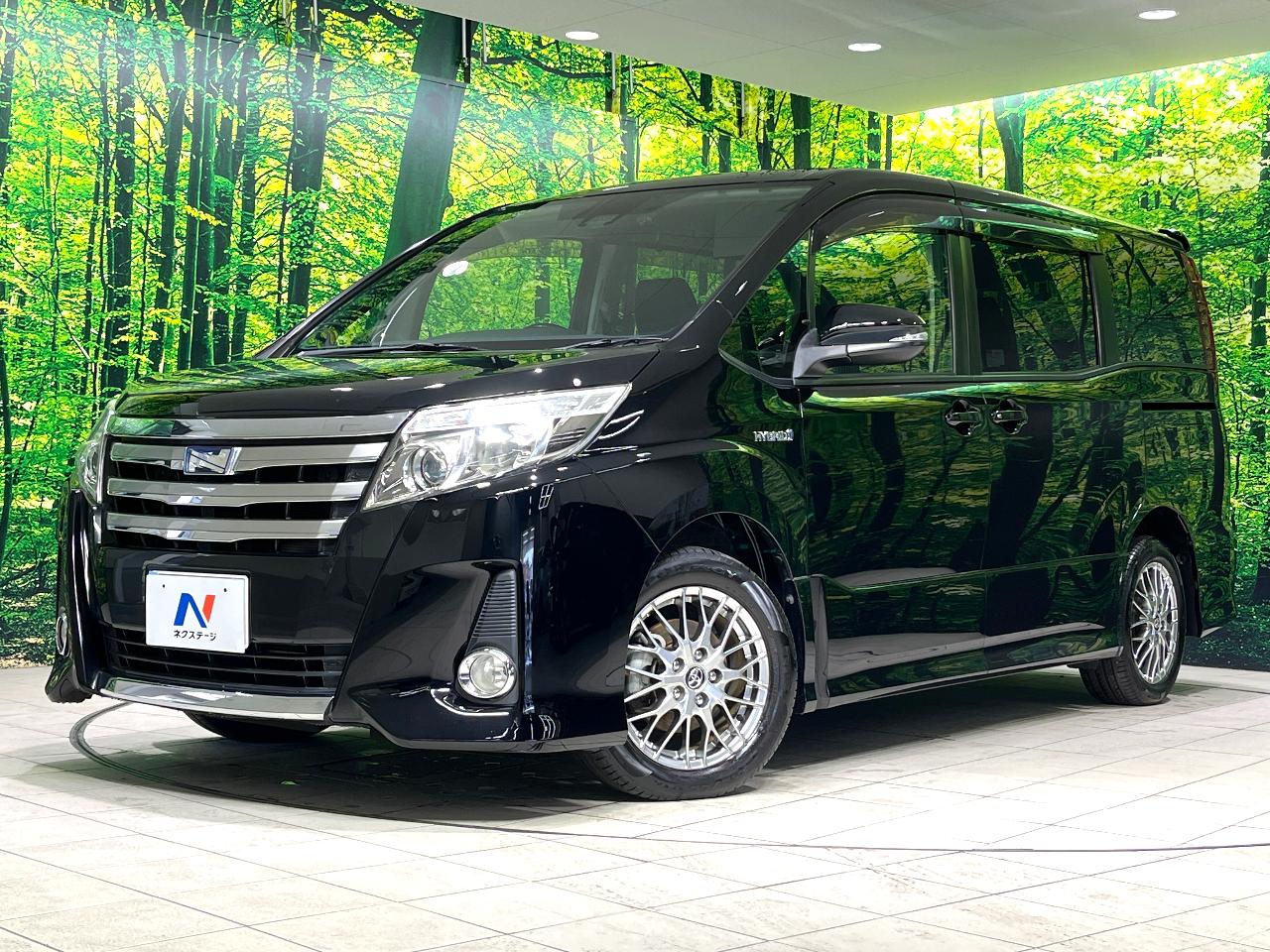 2016 Toyota Noah Hybrid Hybrid Si