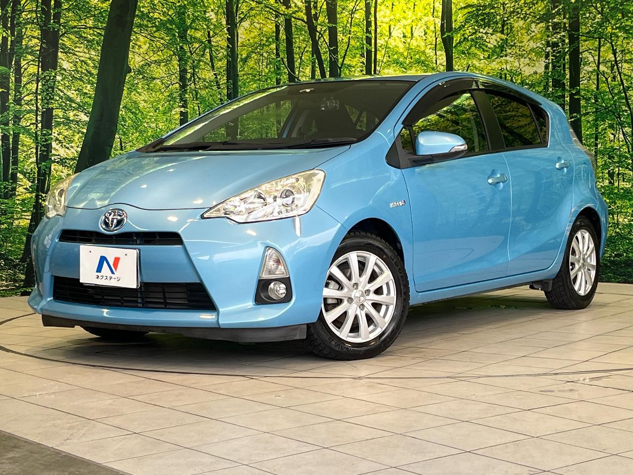 2014 Toyota Aqua G