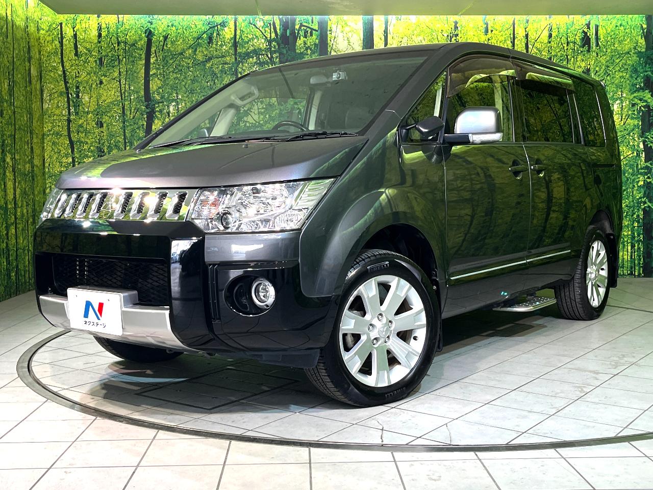 2019 Mitsubishi Delica D5 G Limited Package