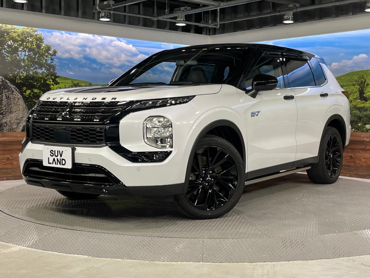 2023 Mitsubishi Outlander PHEV Black Edition