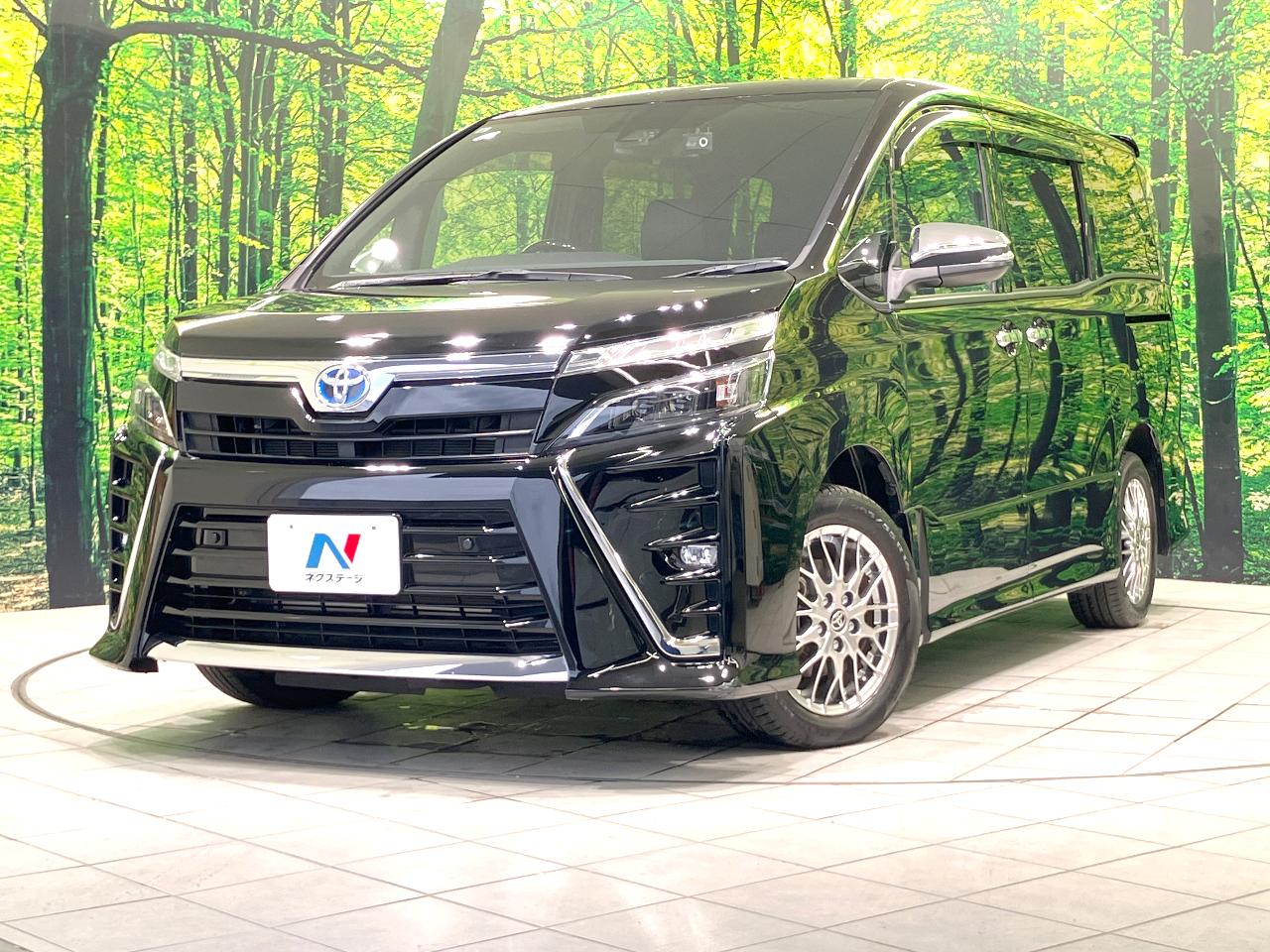 2021 Toyota Voxy Hybrid Hybrid ZS Kirameki III