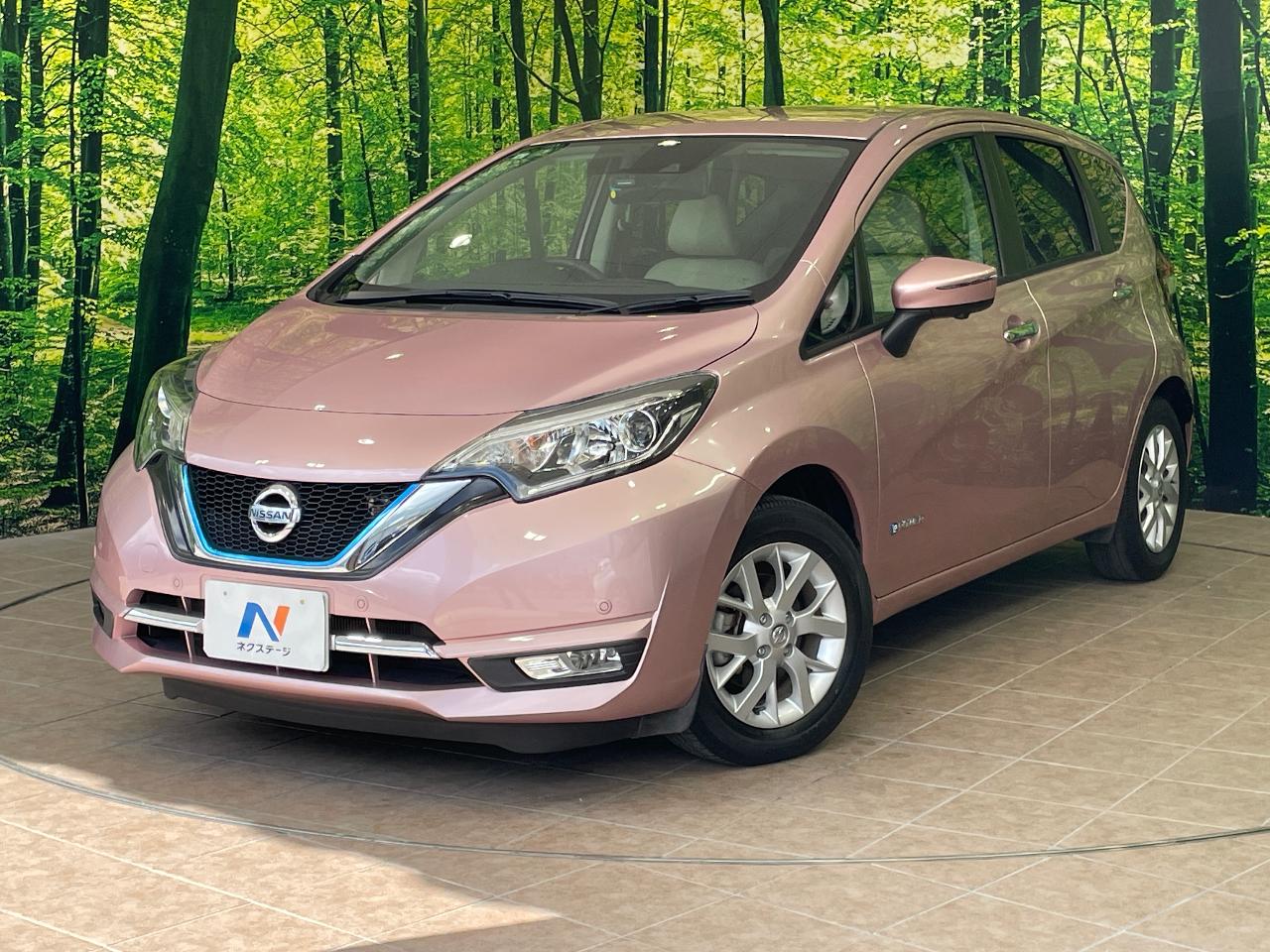2017 Nissan Note e-POWER e-POWER Medalist