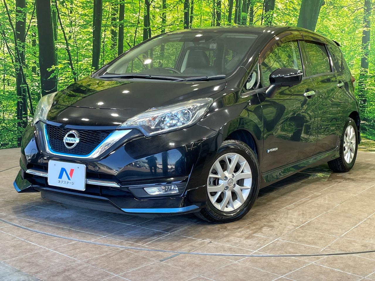 2016 Nissan Note e-POWER e-POWER Medalist