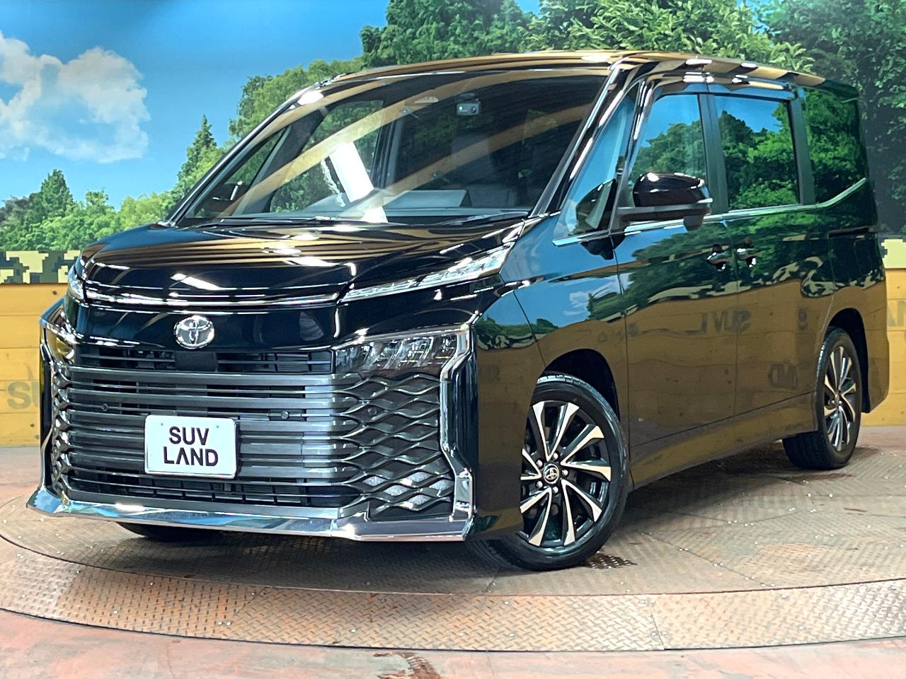 2023 Toyota Voxy S-Z