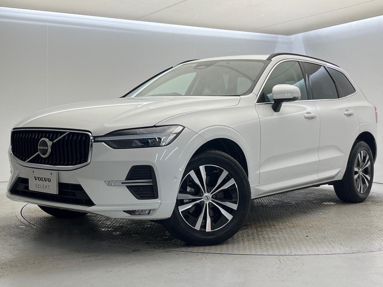 2021 Volvo XC60 B5 AWD Momentum