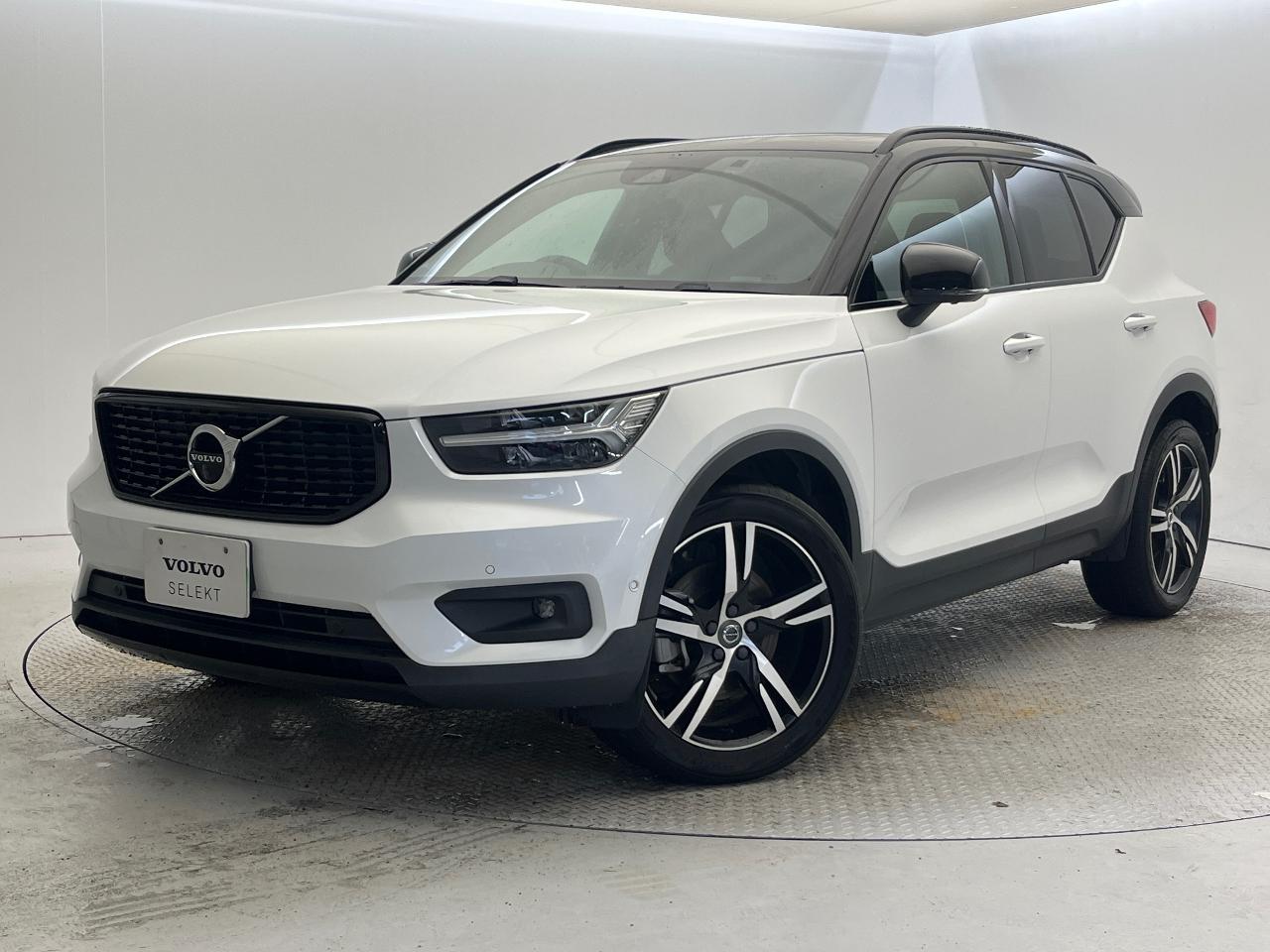 2021 Volvo XC40 B4 AWD R-Design