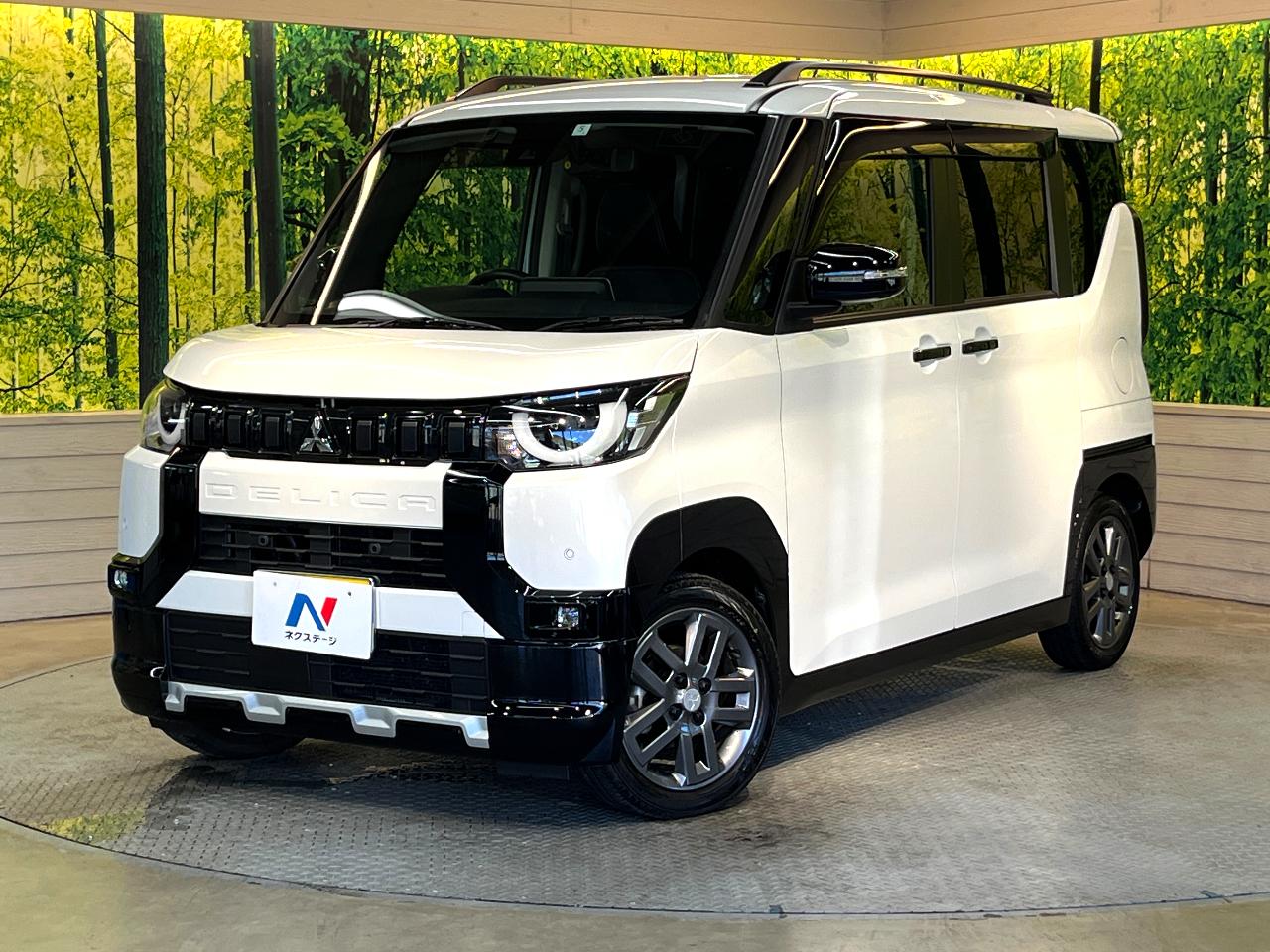 2024 Mitsubishi Delica Mini T Premium