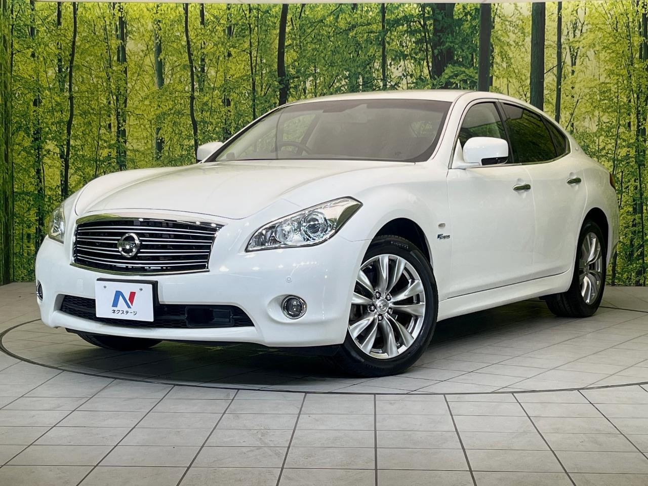 2013 Nissan Fuga Hybrid VIP