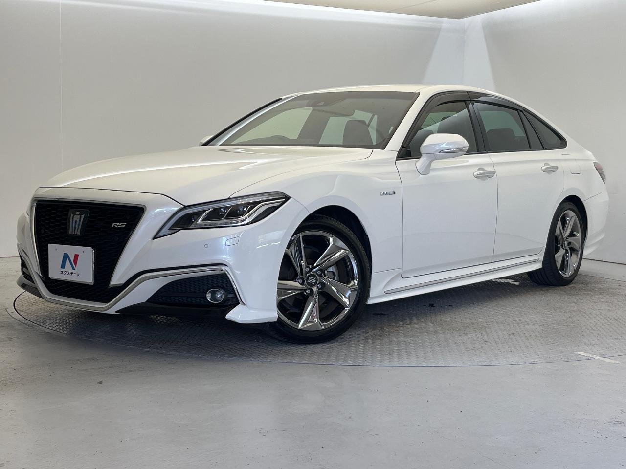2020 Toyota Crown Hybrid RS Advance