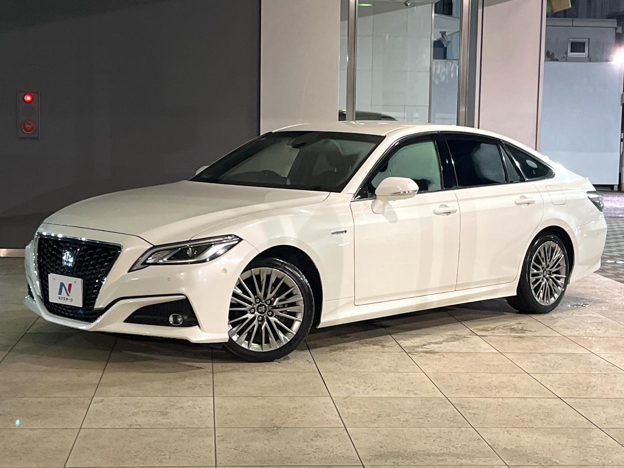 2018 Toyota Crown Hybrid S C Package