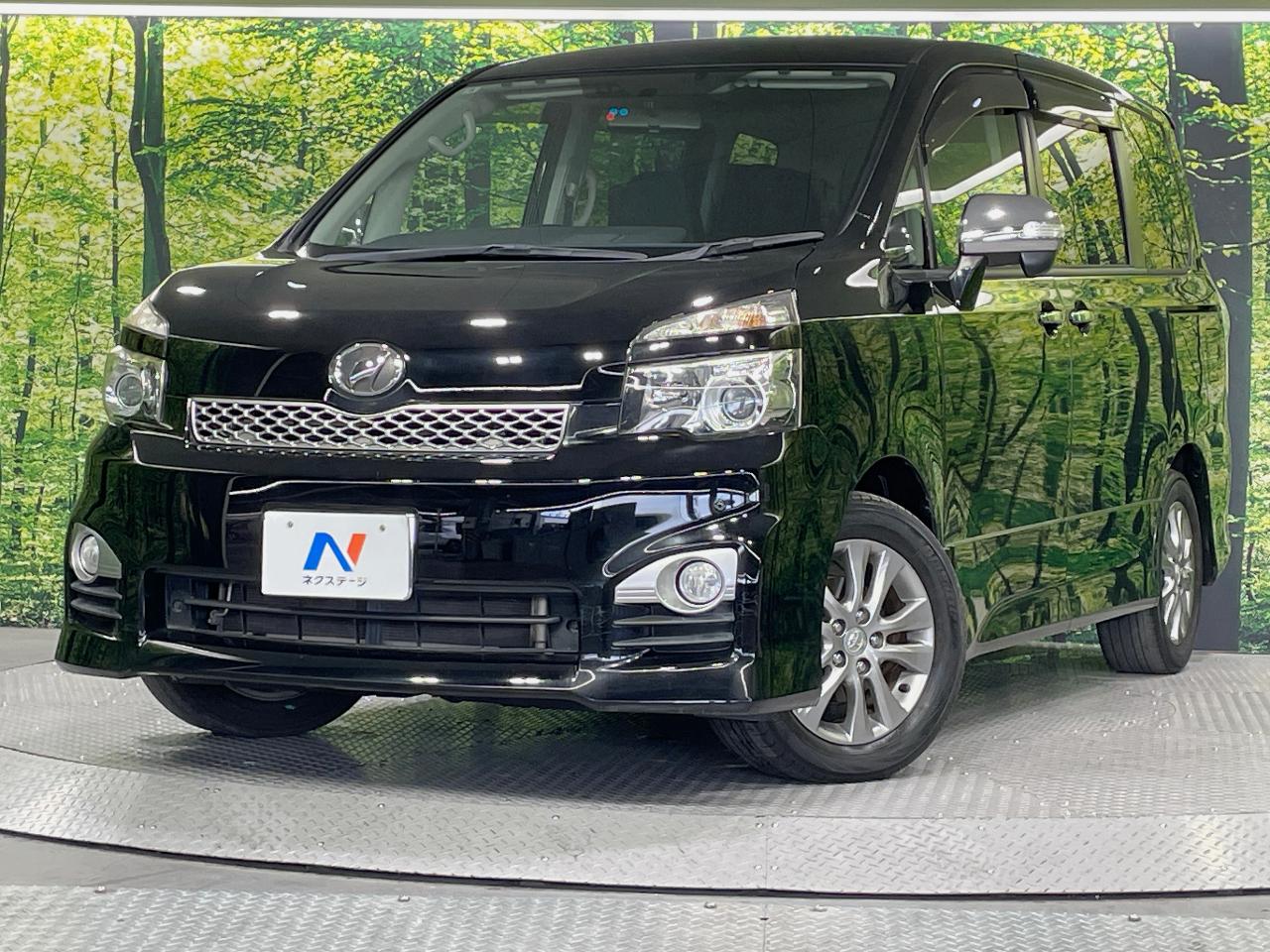 2010 Toyota Voxy ZS Kirameki