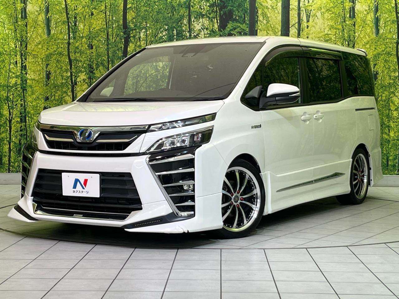2017 Toyota Voxy Hybrid Hybrid ZS