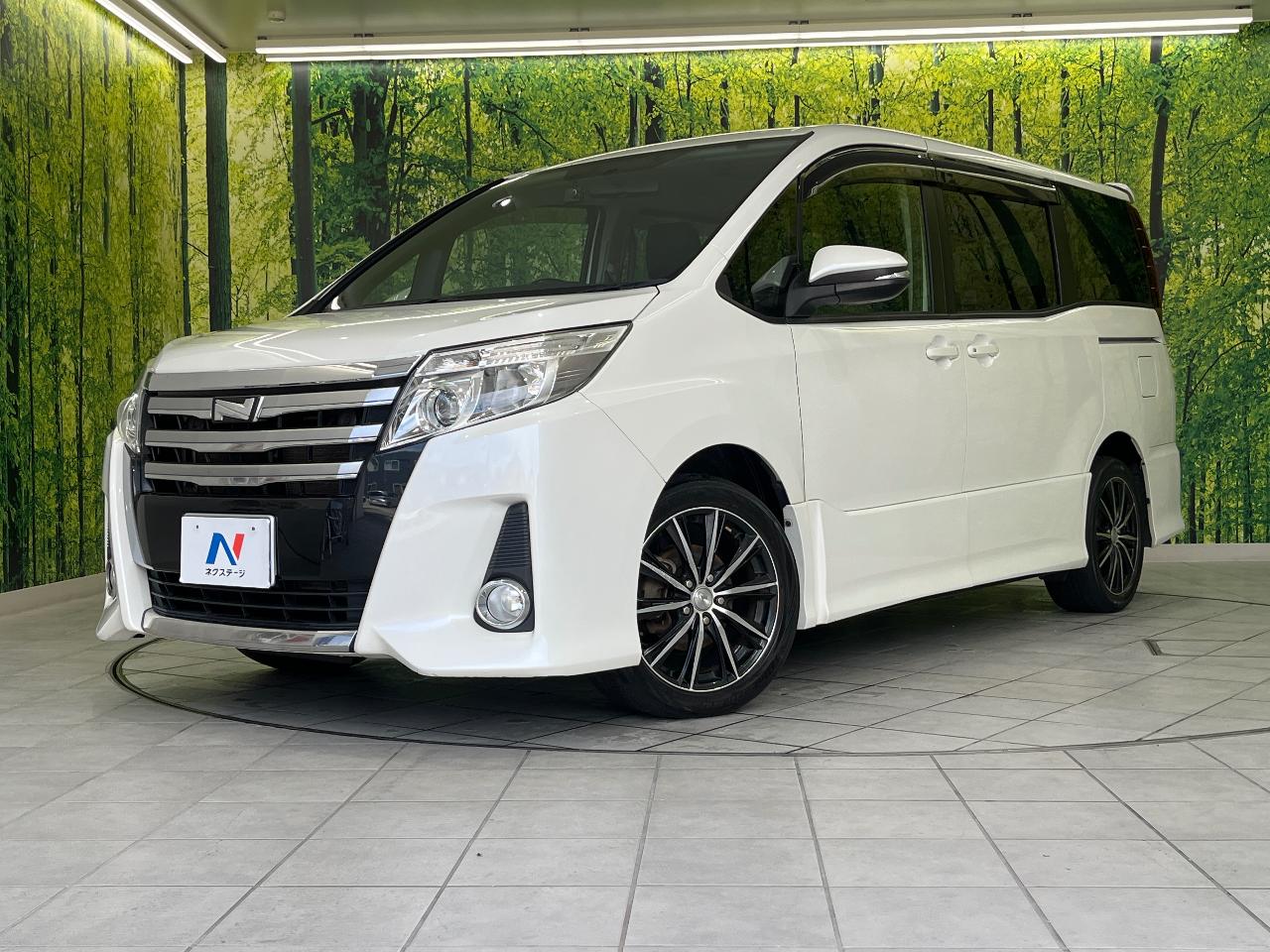 2014 Toyota Noah Si