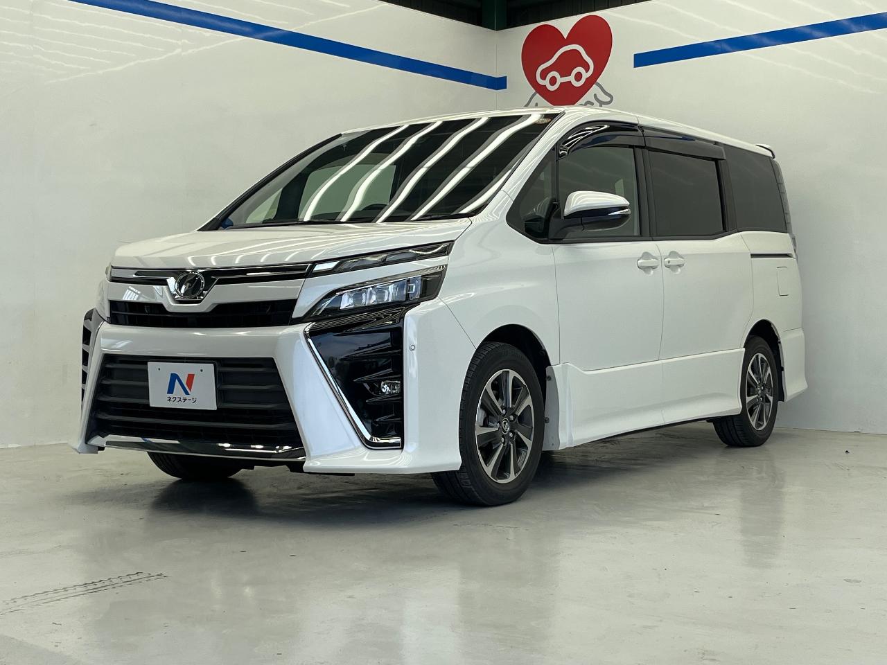 2017 Toyota Voxy ZS