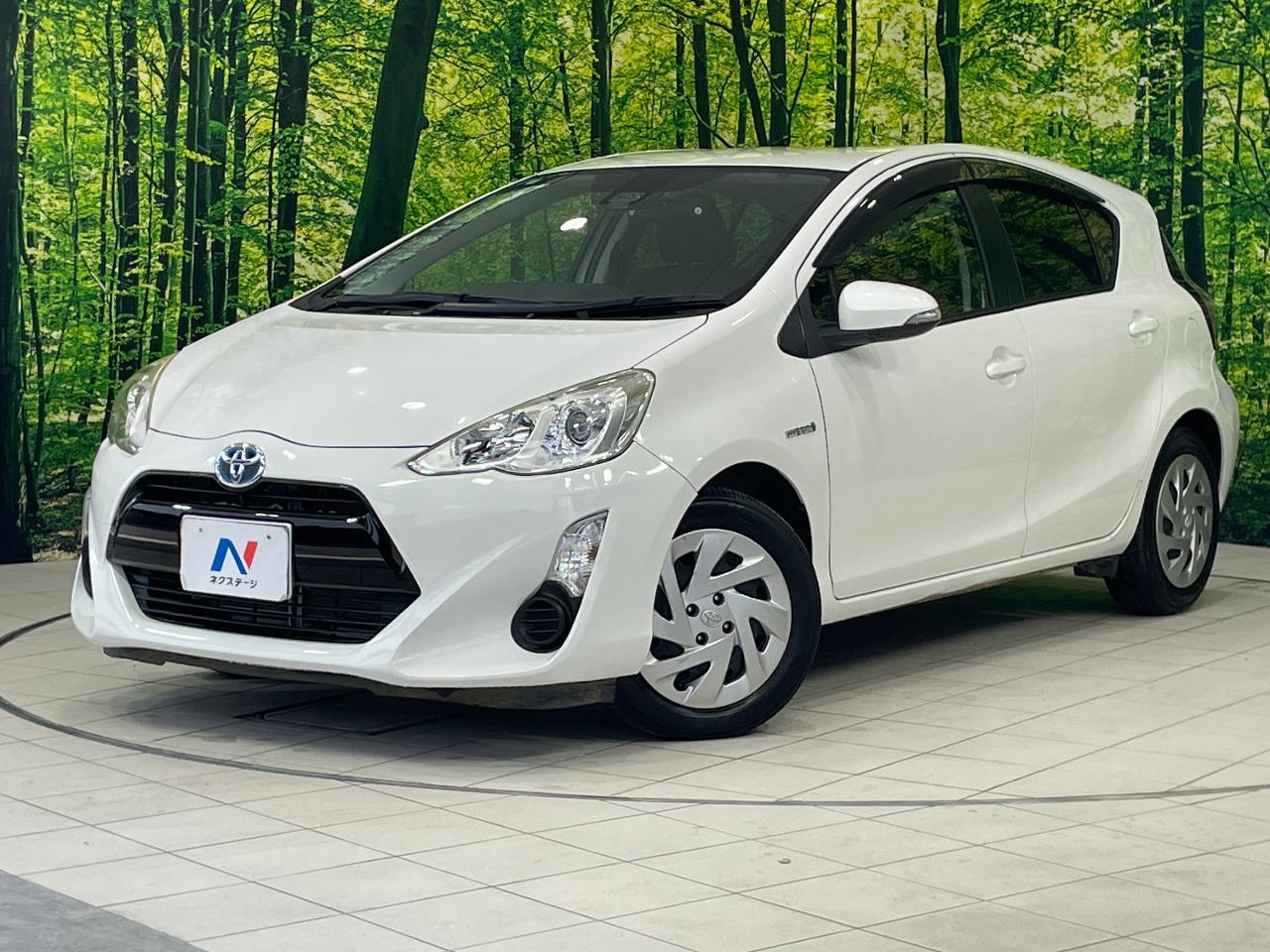 2016 Toyota Aqua S