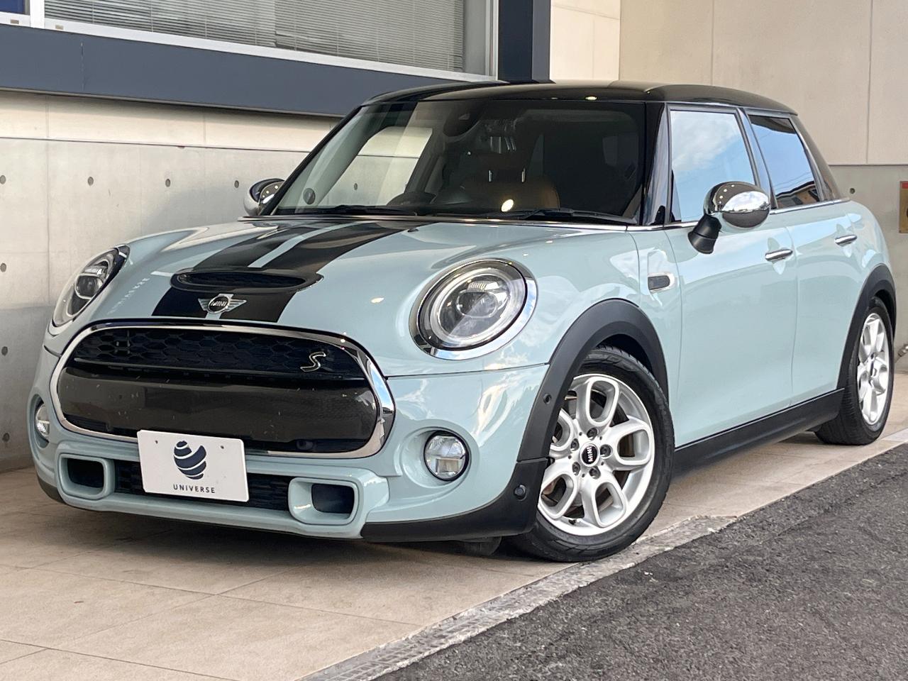 2019 MINI 5HB Ice Blue Black Edition