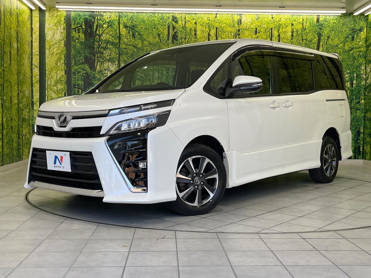 2017 Toyota Voxy ZS