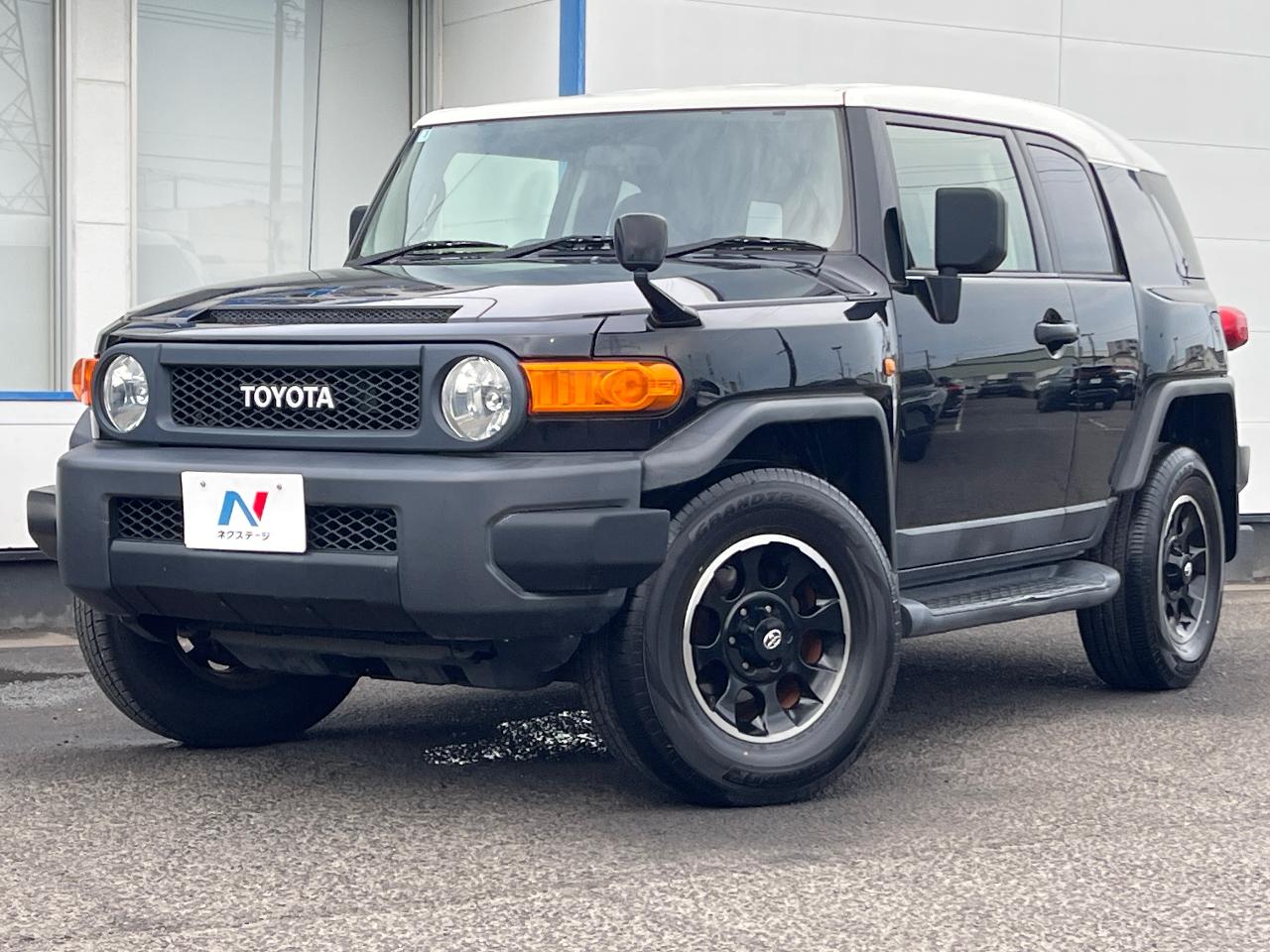 2013 Toyota FJCruiser Black Color Package