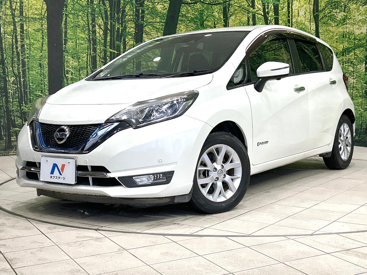 2016 Nissan Note e-POWER e-POWER Medalist