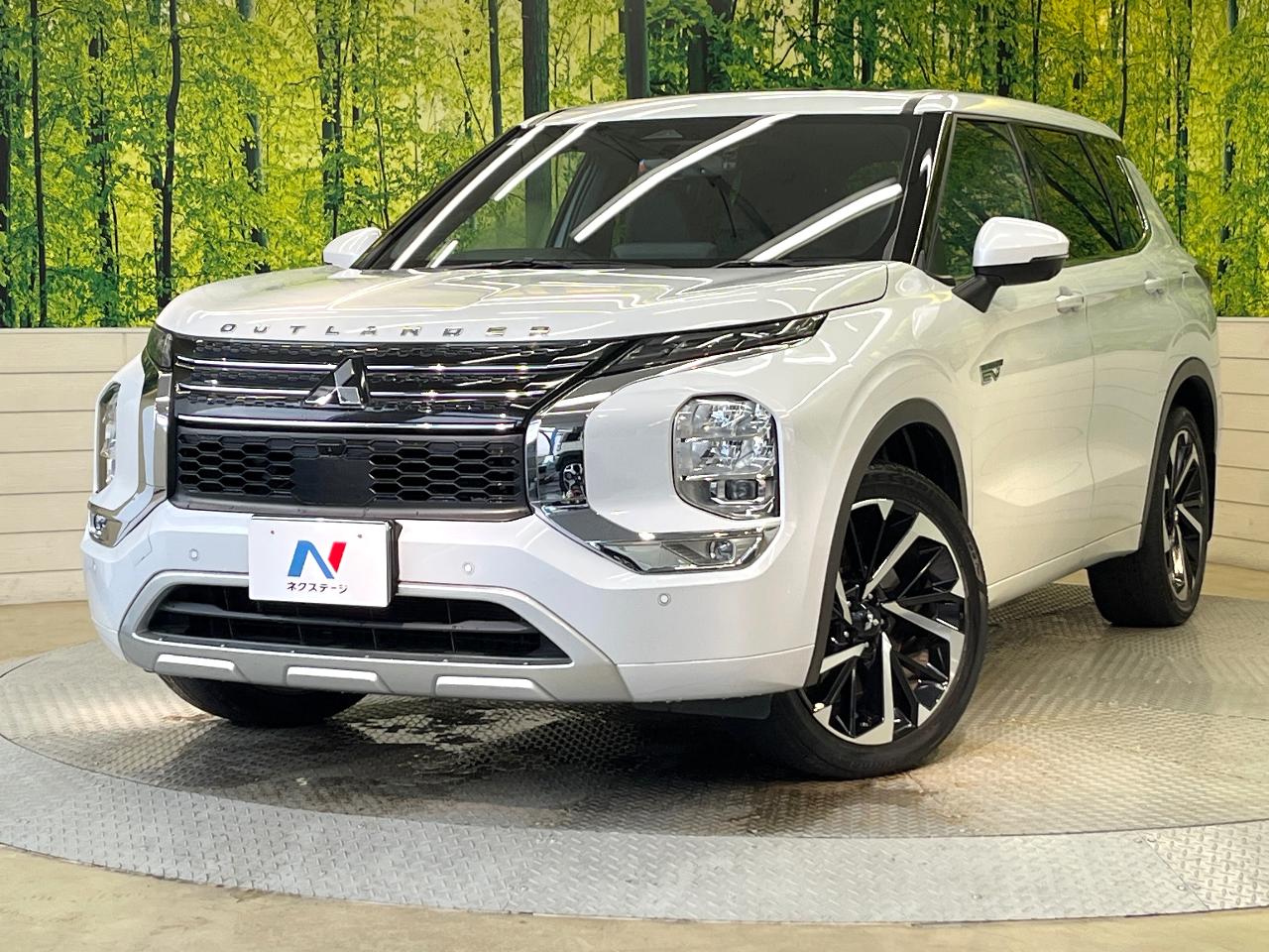 2022 Mitsubishi Outlander PHEV P