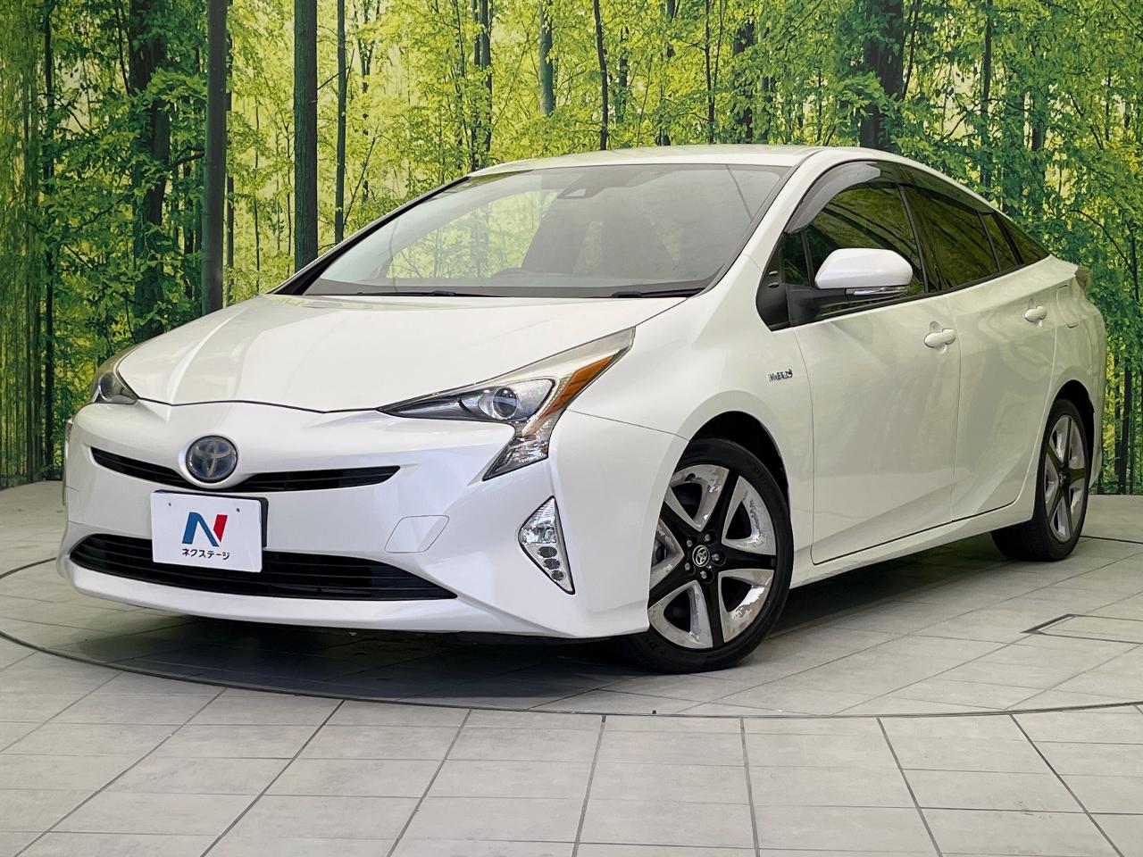 2016 Toyota Prius S Touring Selection