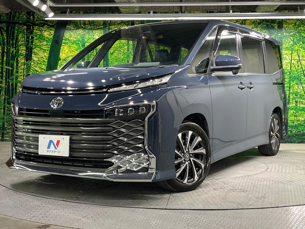 2022 Toyota Voxy S-Z