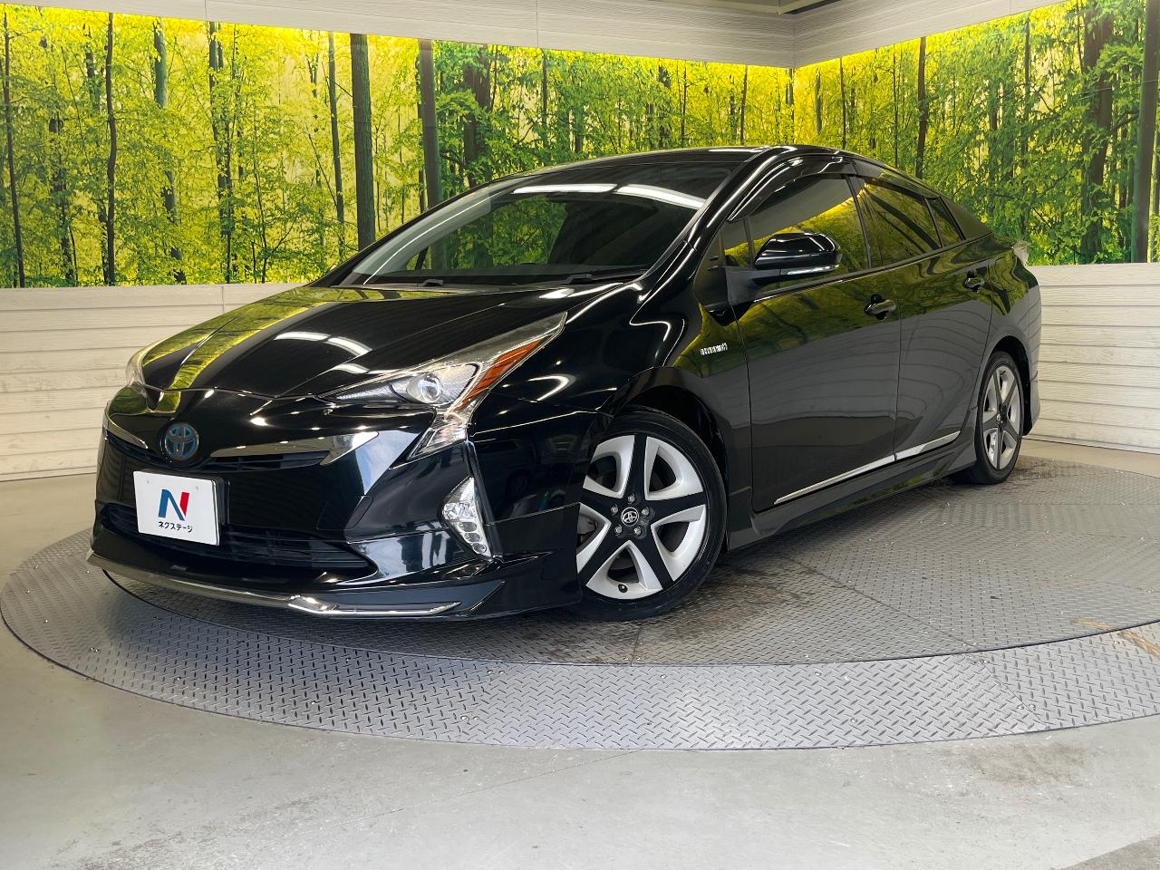 2016 Toyota Prius S Touring Selection