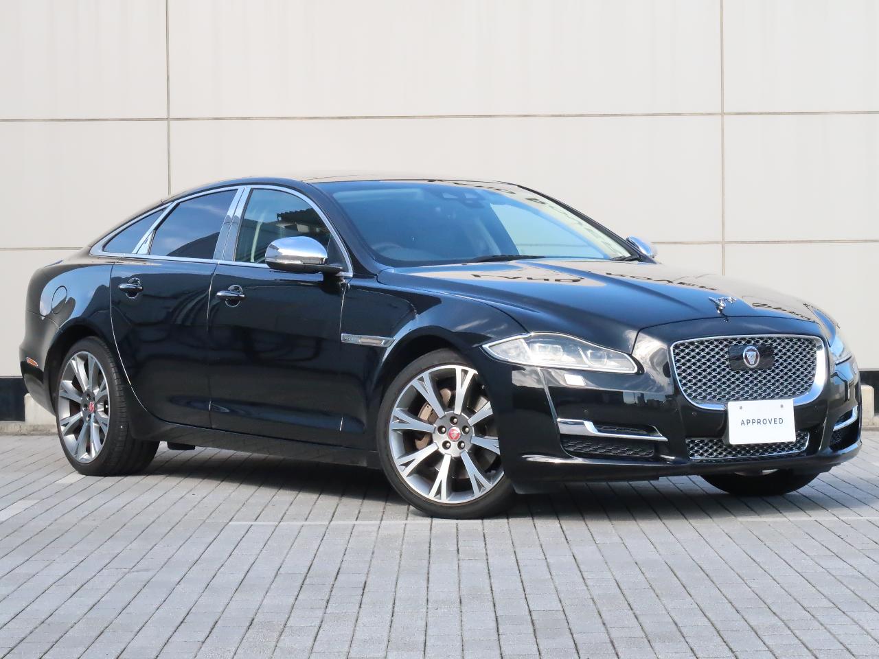 2018 Jaguar XJ XJ Premium Luxury