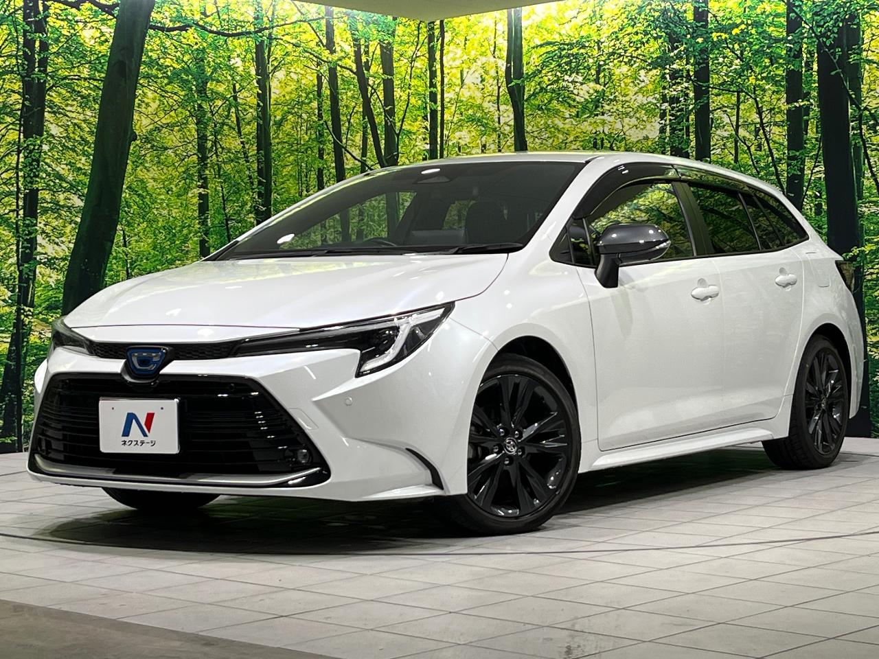 2023 Toyota Corolla Touring HV Hybrid Double V