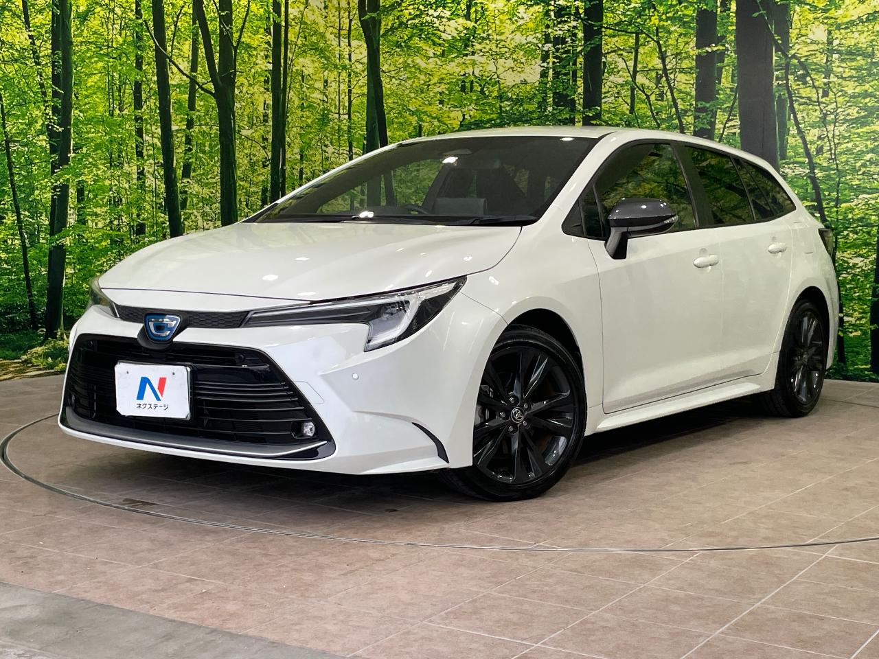 2023 Toyota Corolla Touring HV Hybrid Double V