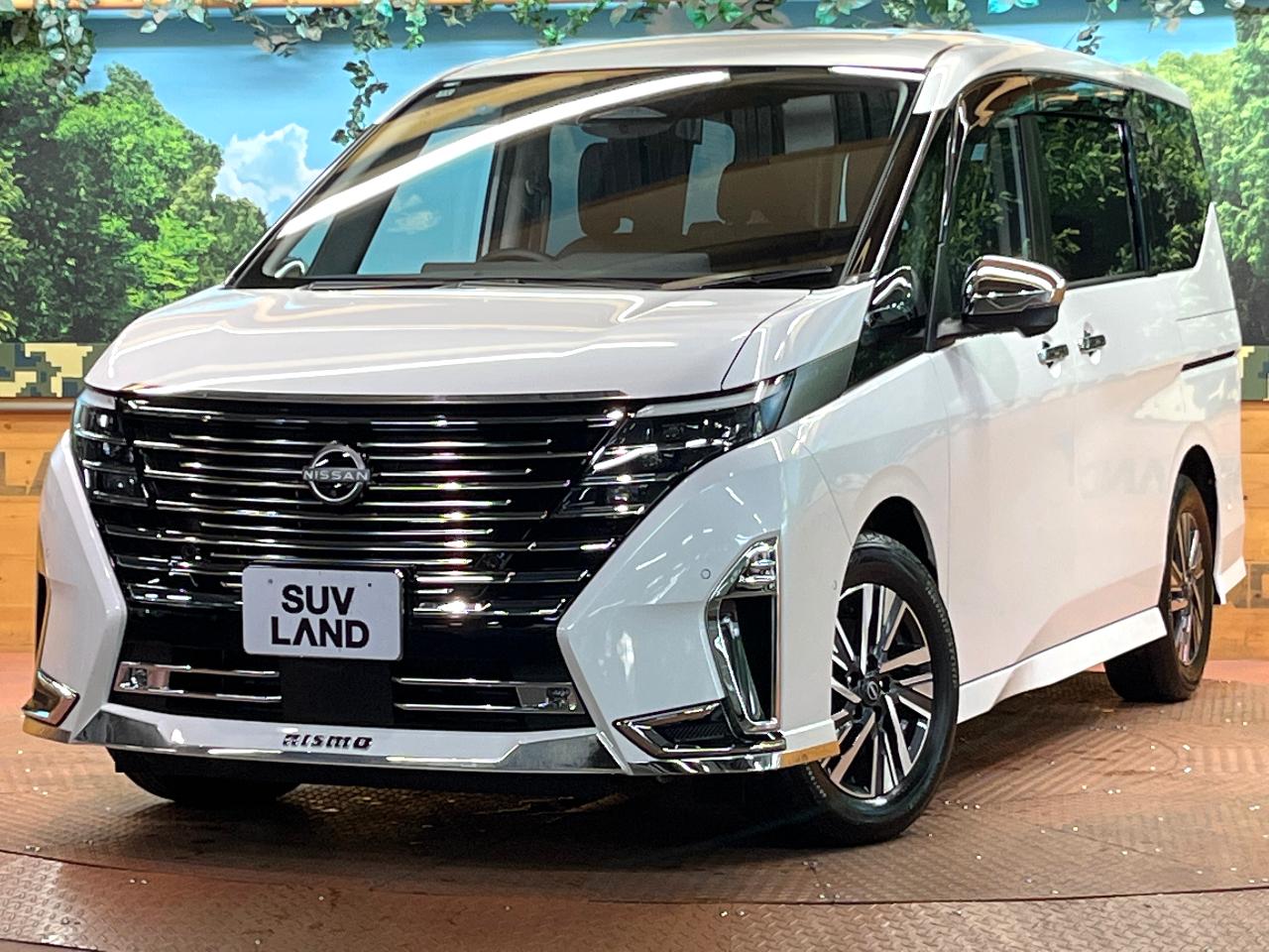 2024 Nissan Serena e-POWER e-POWER Luxion