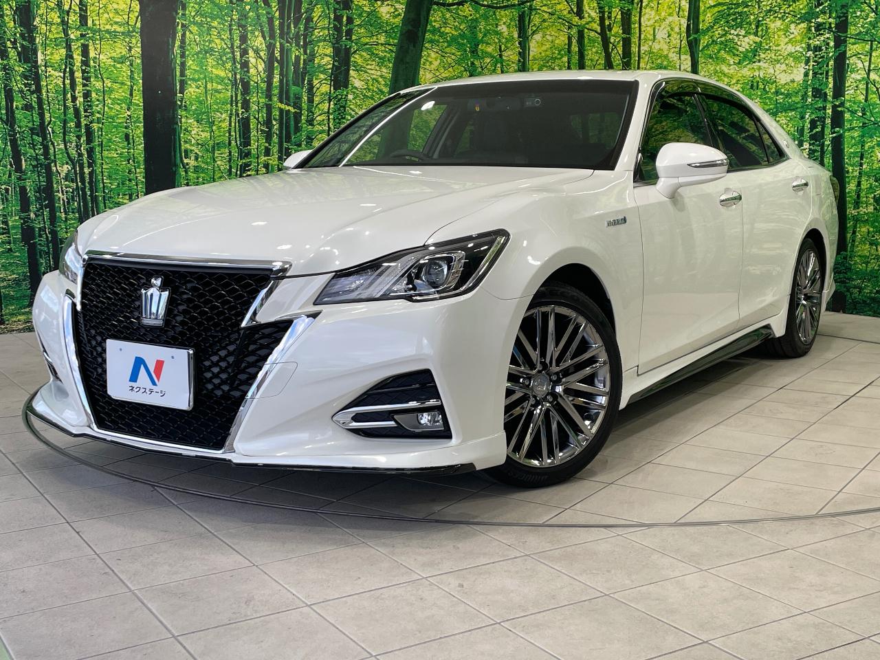 2016 Toyota Crown Hybrid Athlete S