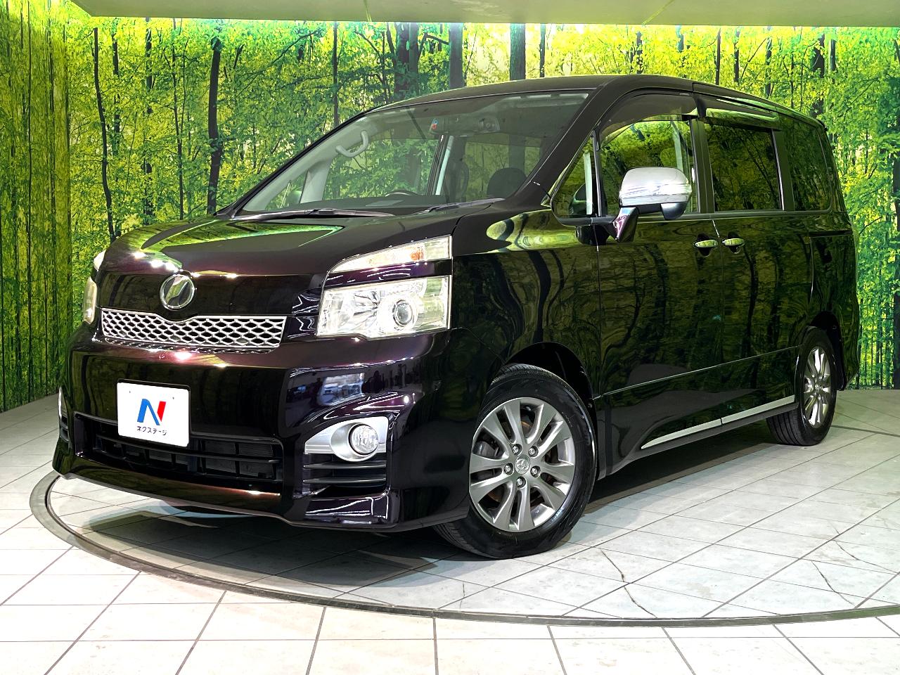 2011 Toyota Voxy ZS Kirameki II