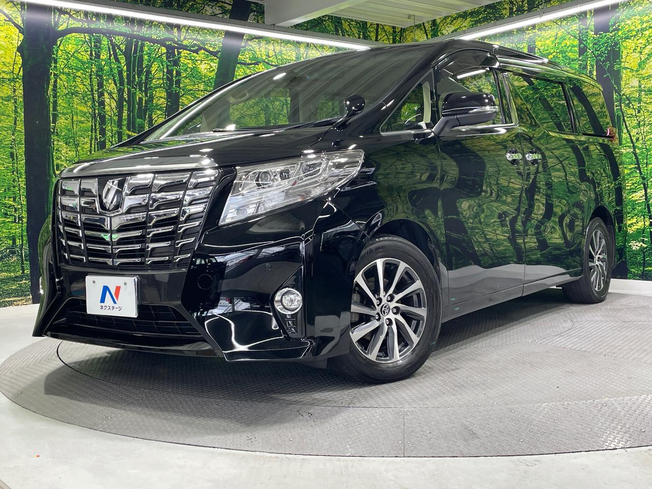 2015 Toyota Alphard 2.5G