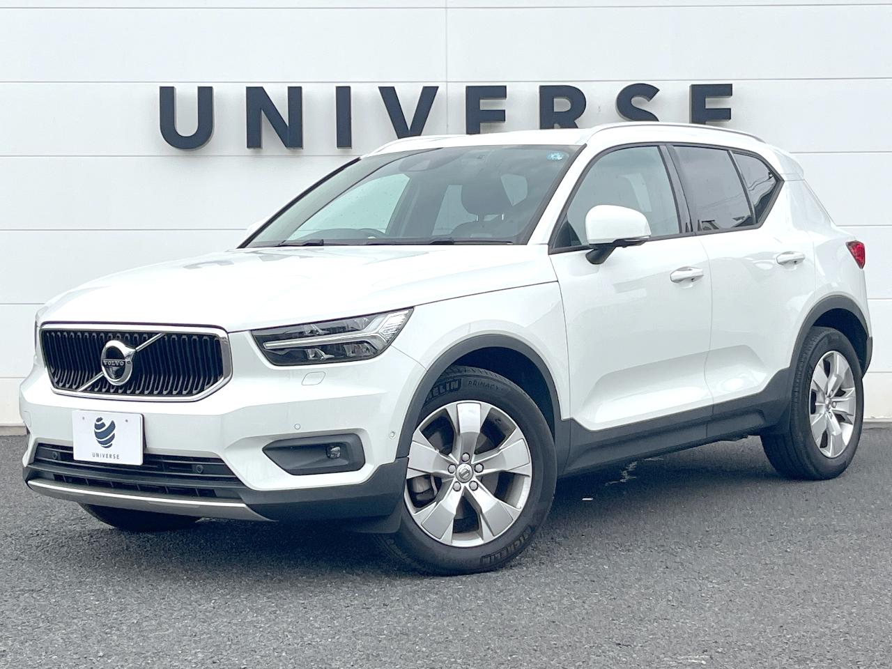 2019 Volvo XC40 T4 AWD Momentum
