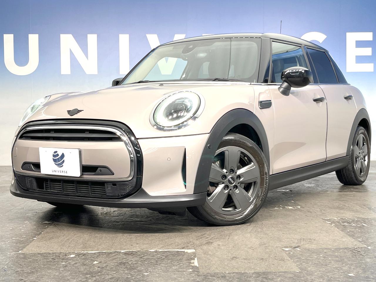 2021 MINI 5HB Cooper Classic Trim