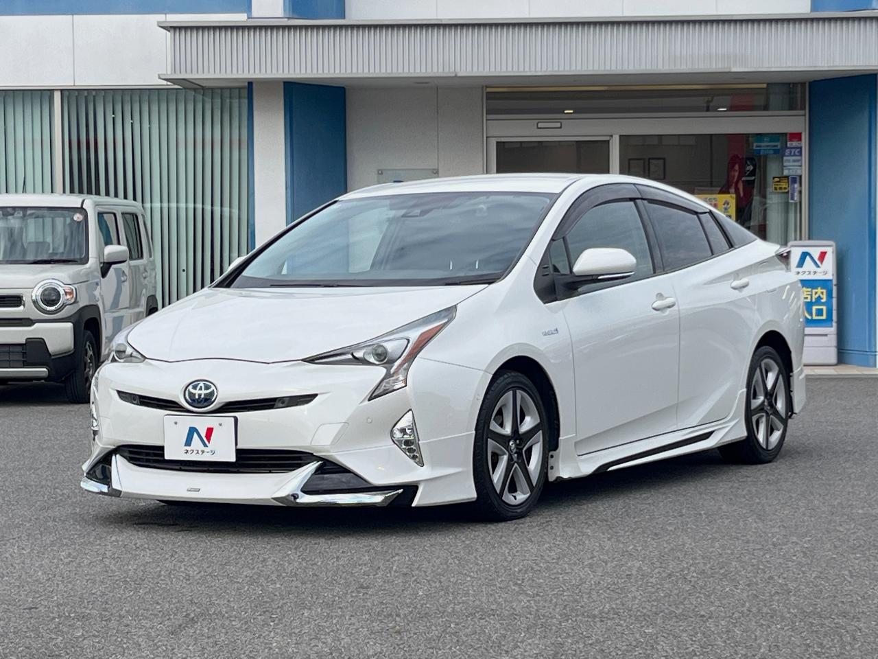 2017 Toyota Prius A Premium Touring Selection