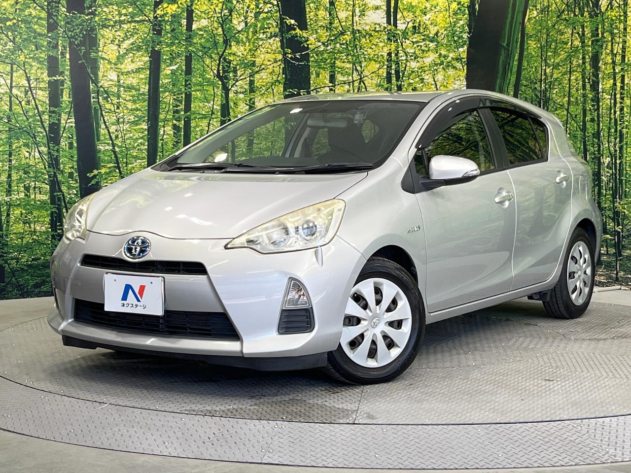 2013 Toyota Aqua S