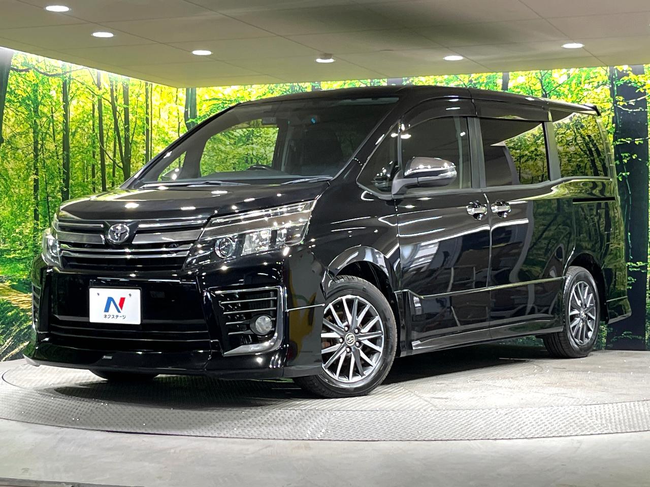 2014 Toyota Voxy ZS