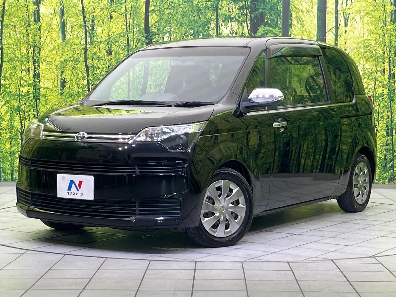 2016 Toyota Spade F Queen