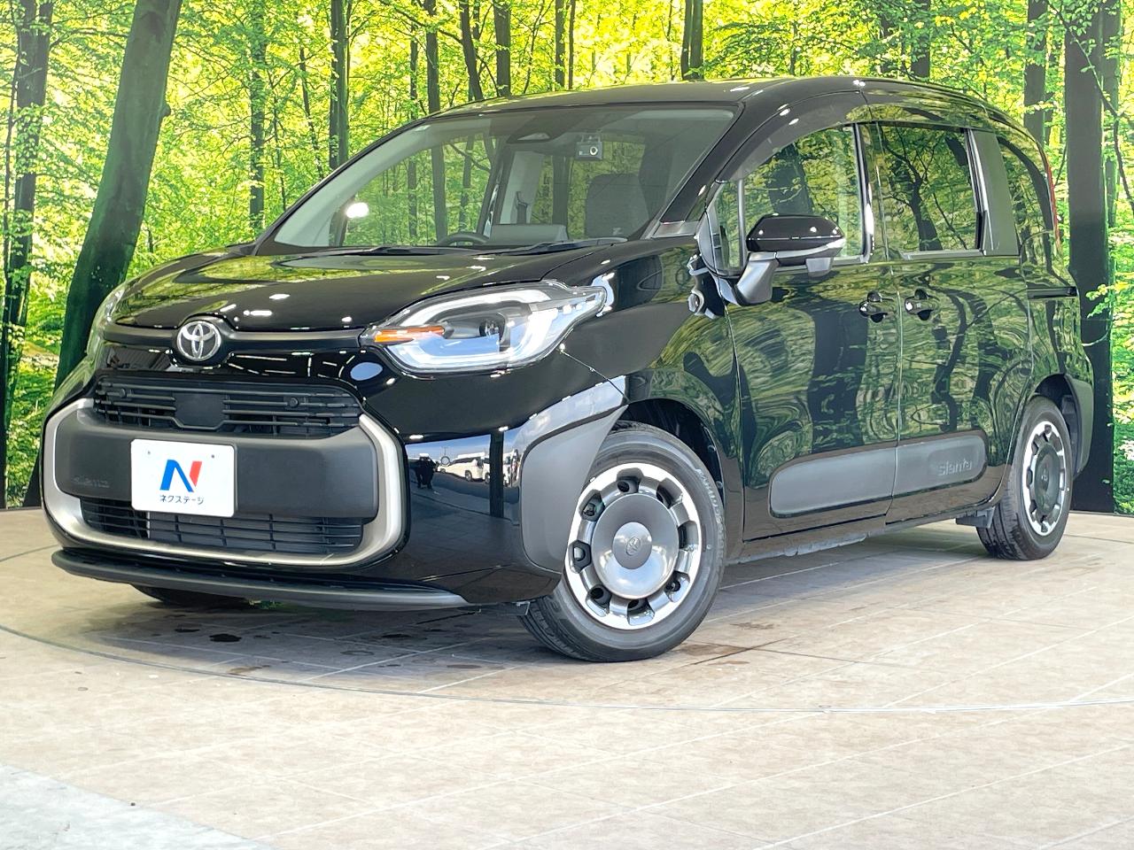 2023 Toyota Sienta Hybrid Hybrid Z
