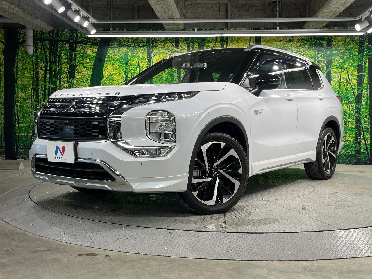 2022 Mitsubishi Outlander PHEV P