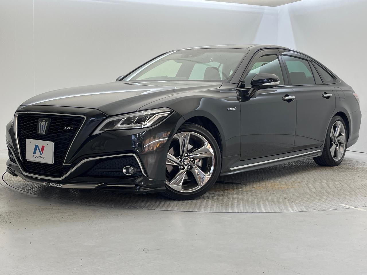 2020 Toyota Crown Hybrid RS
