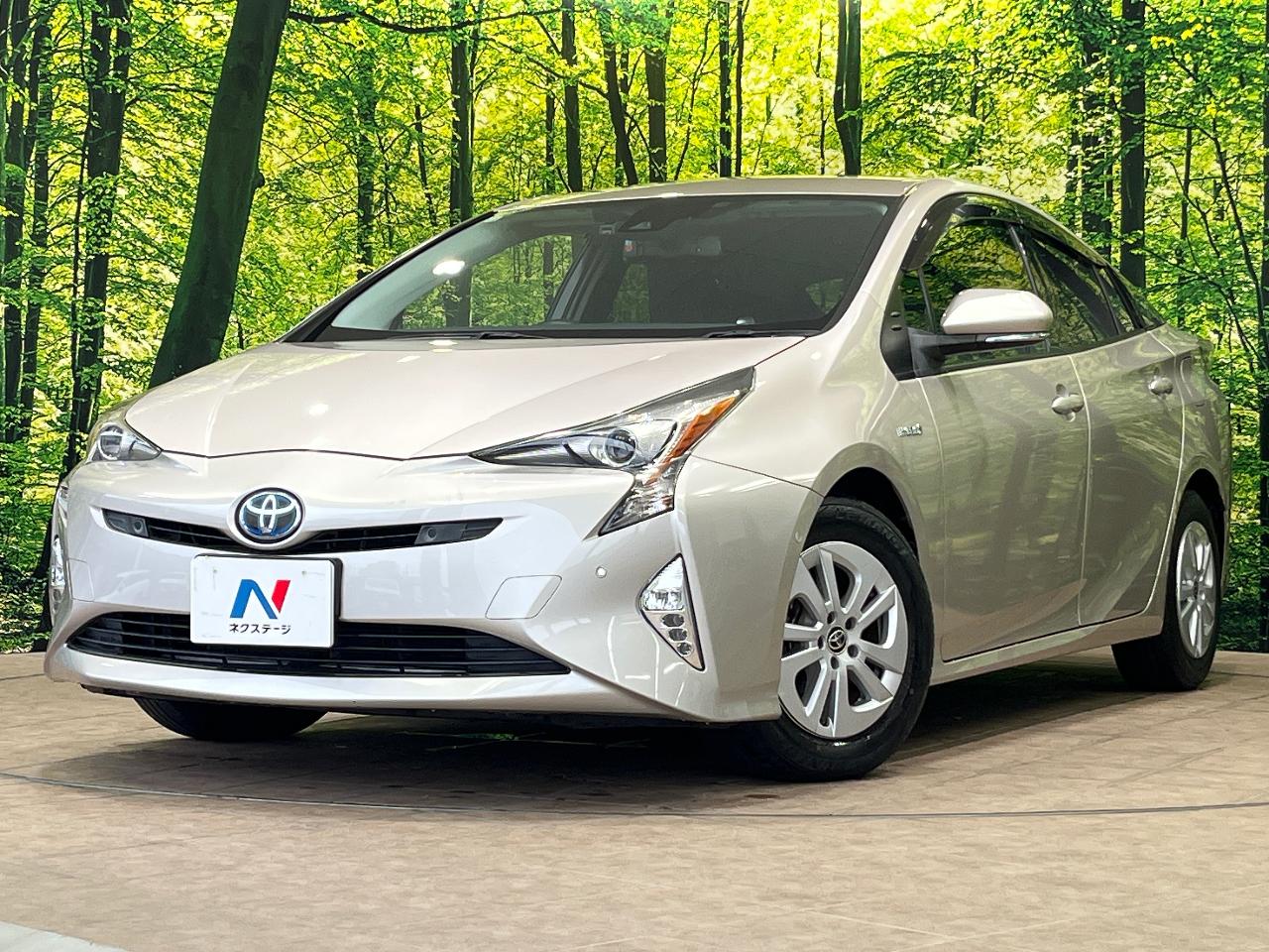 2016 Toyota Prius S Safety Plus