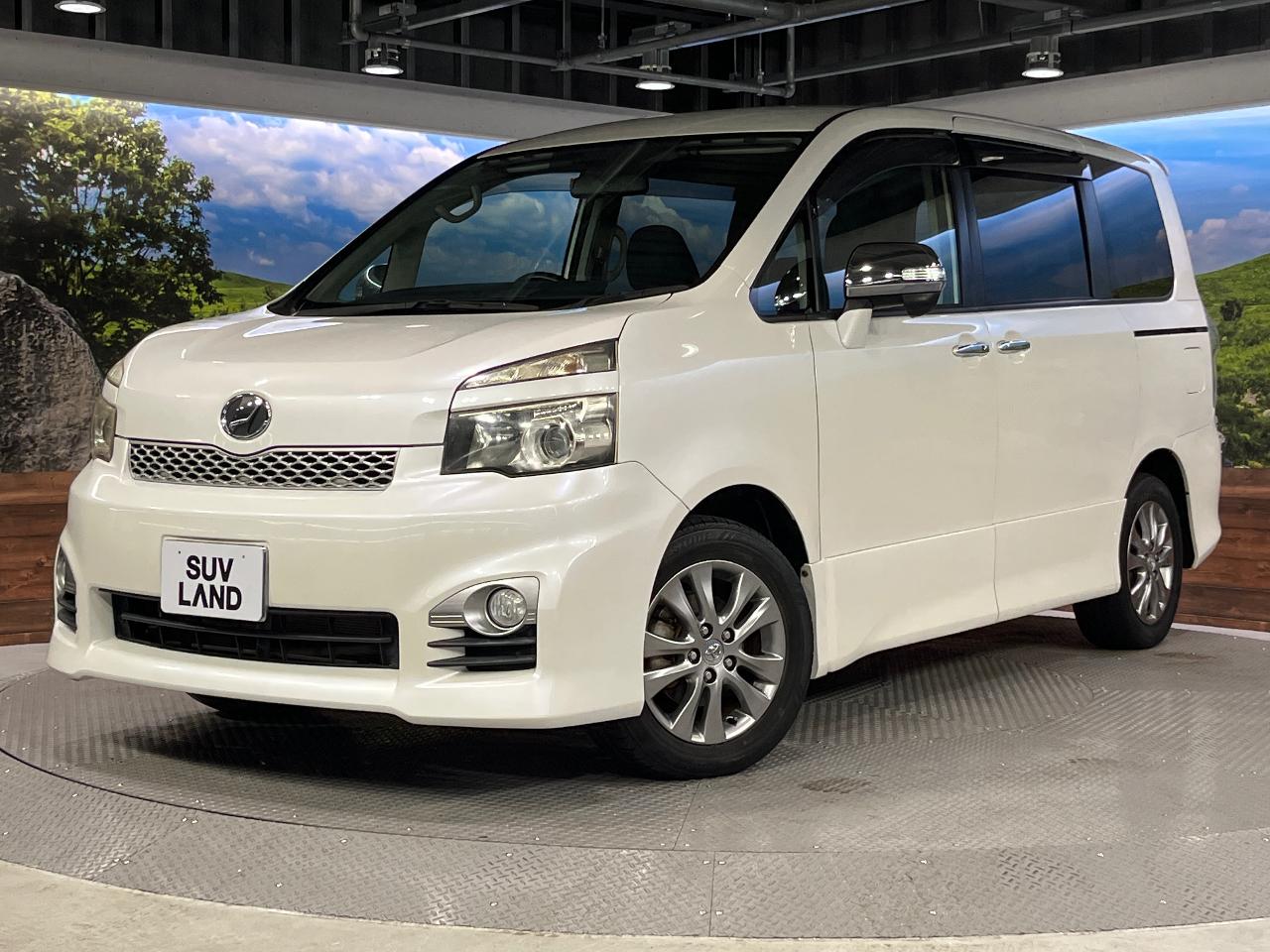 2011 Toyota Voxy ZS Kirameki