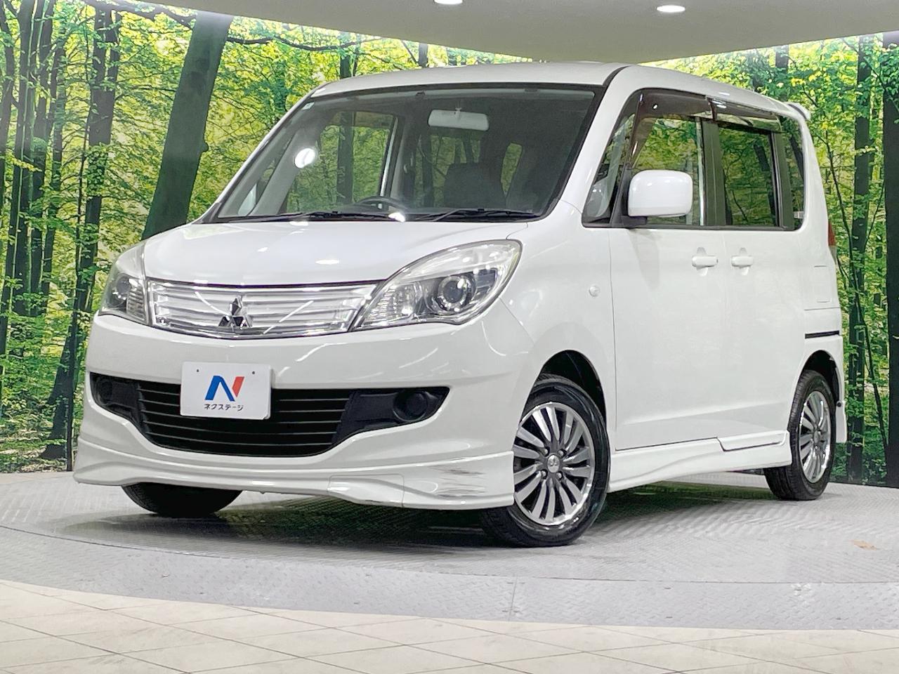 2011 Mitsubishi Delica D2 X